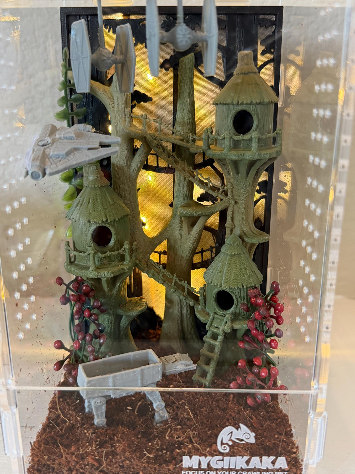 Rebel Outpost jumping spider enclosure detail